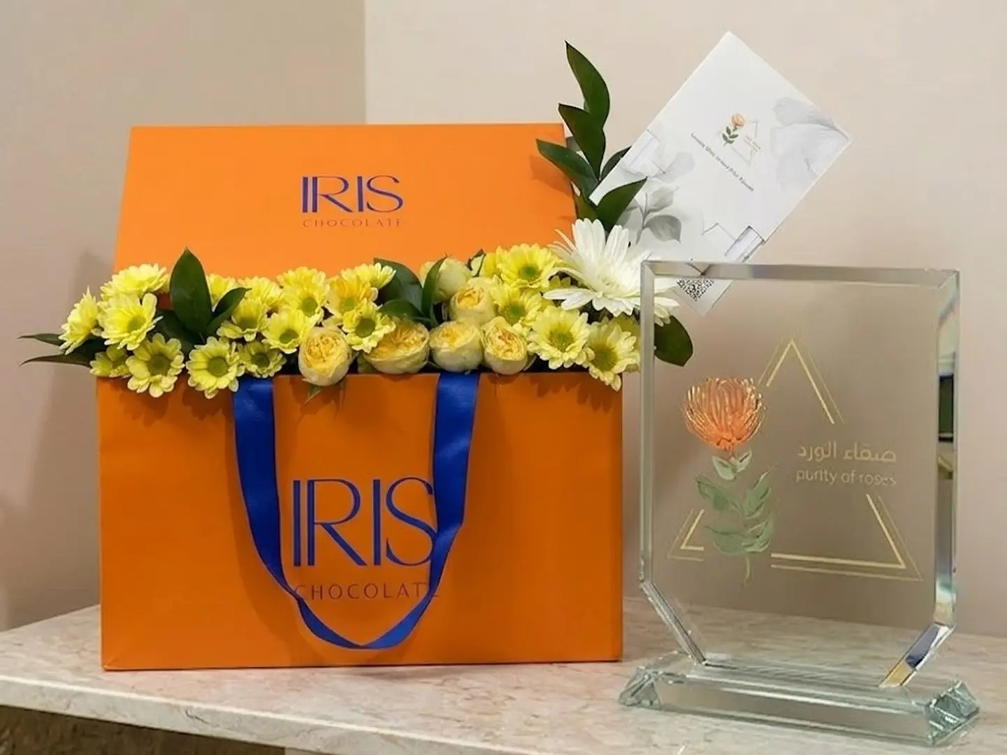 شوكلت مع ايرس ورد رقم ٦