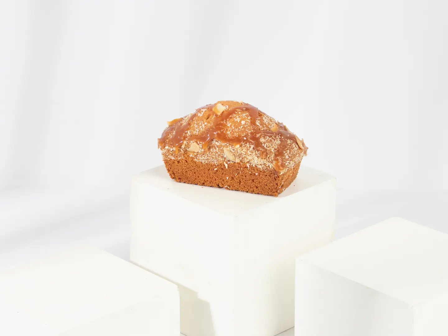 Small Caramel Almond Cake