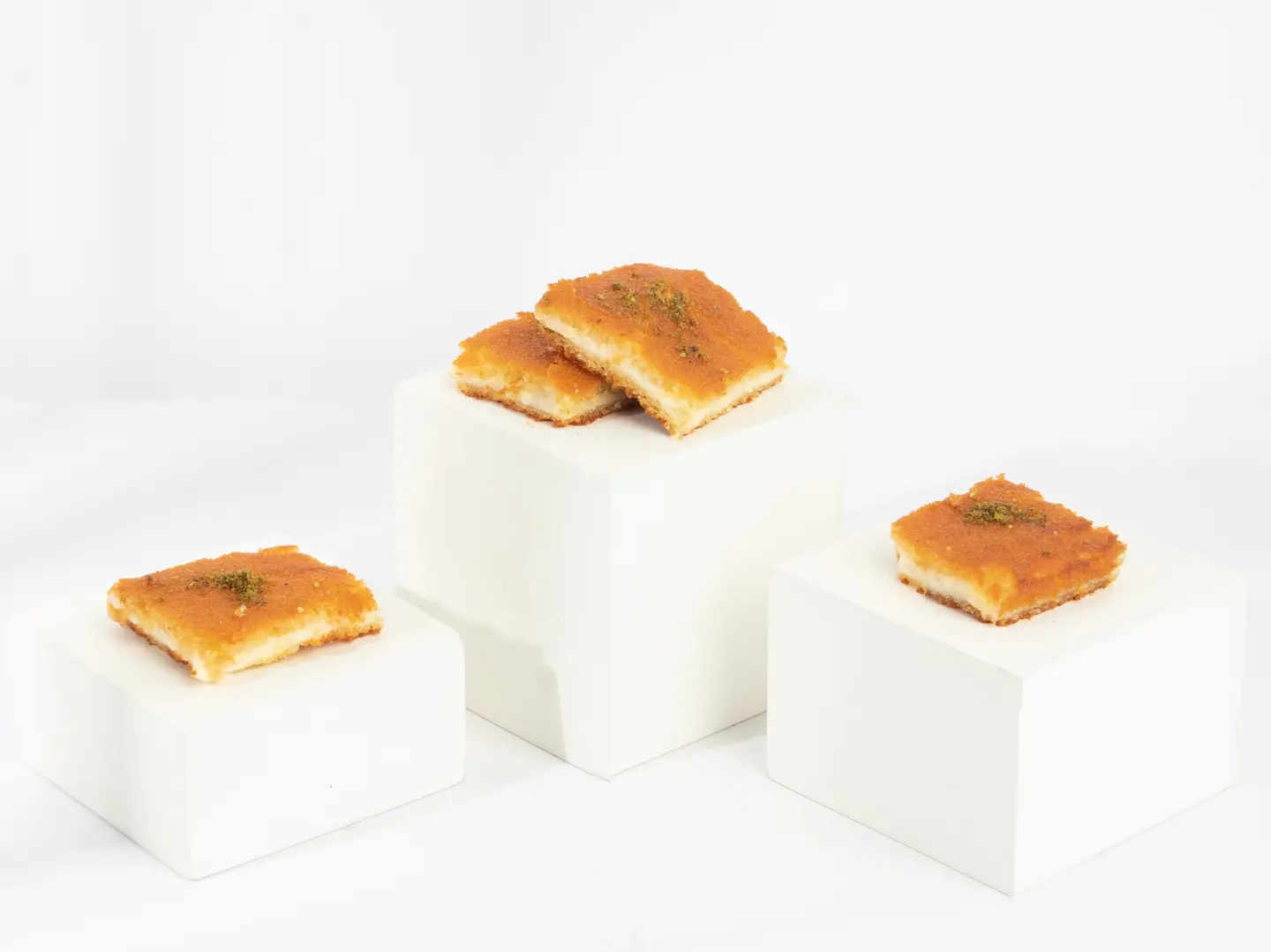 بسبوسة قشطة