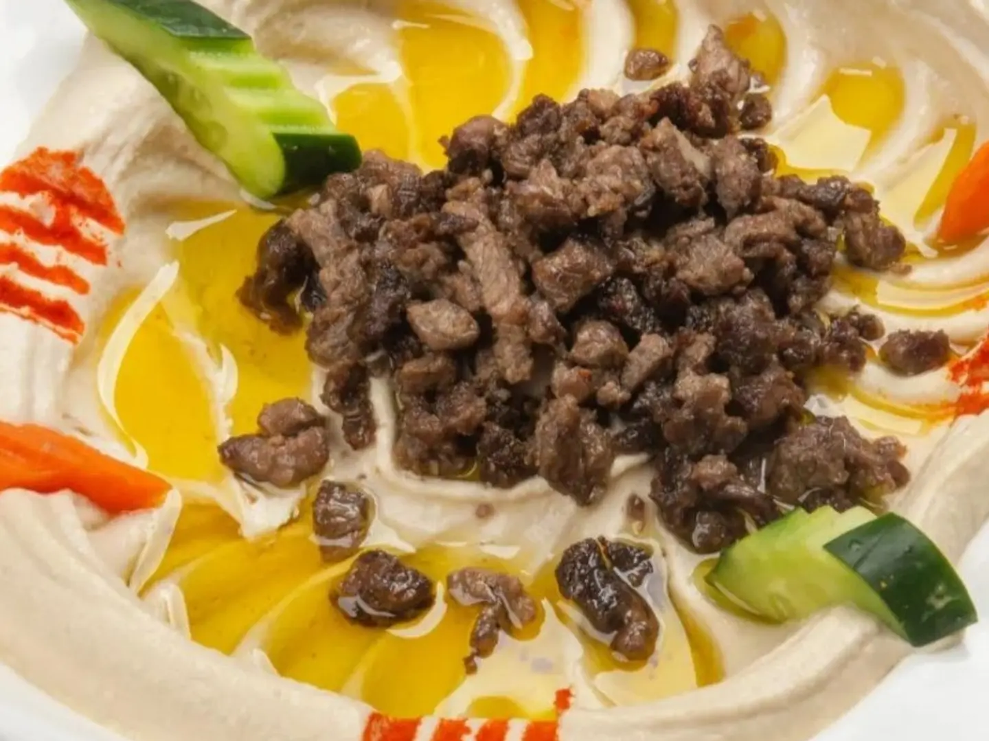 H Ummusplatewithmeat