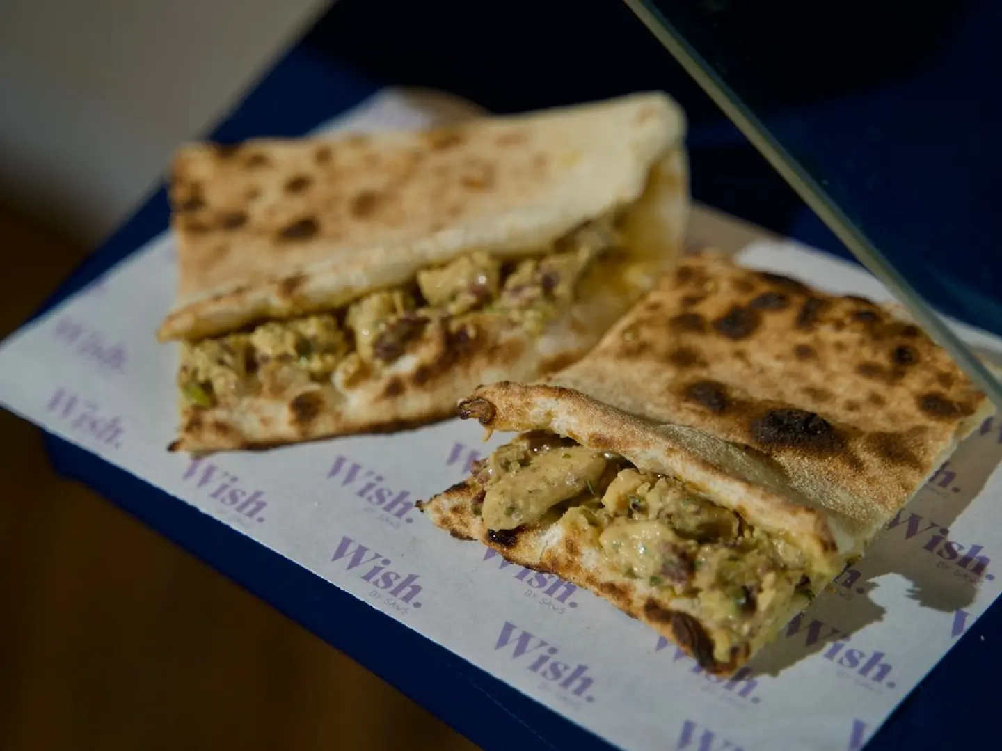 ساندويتش بيتا الدجاج