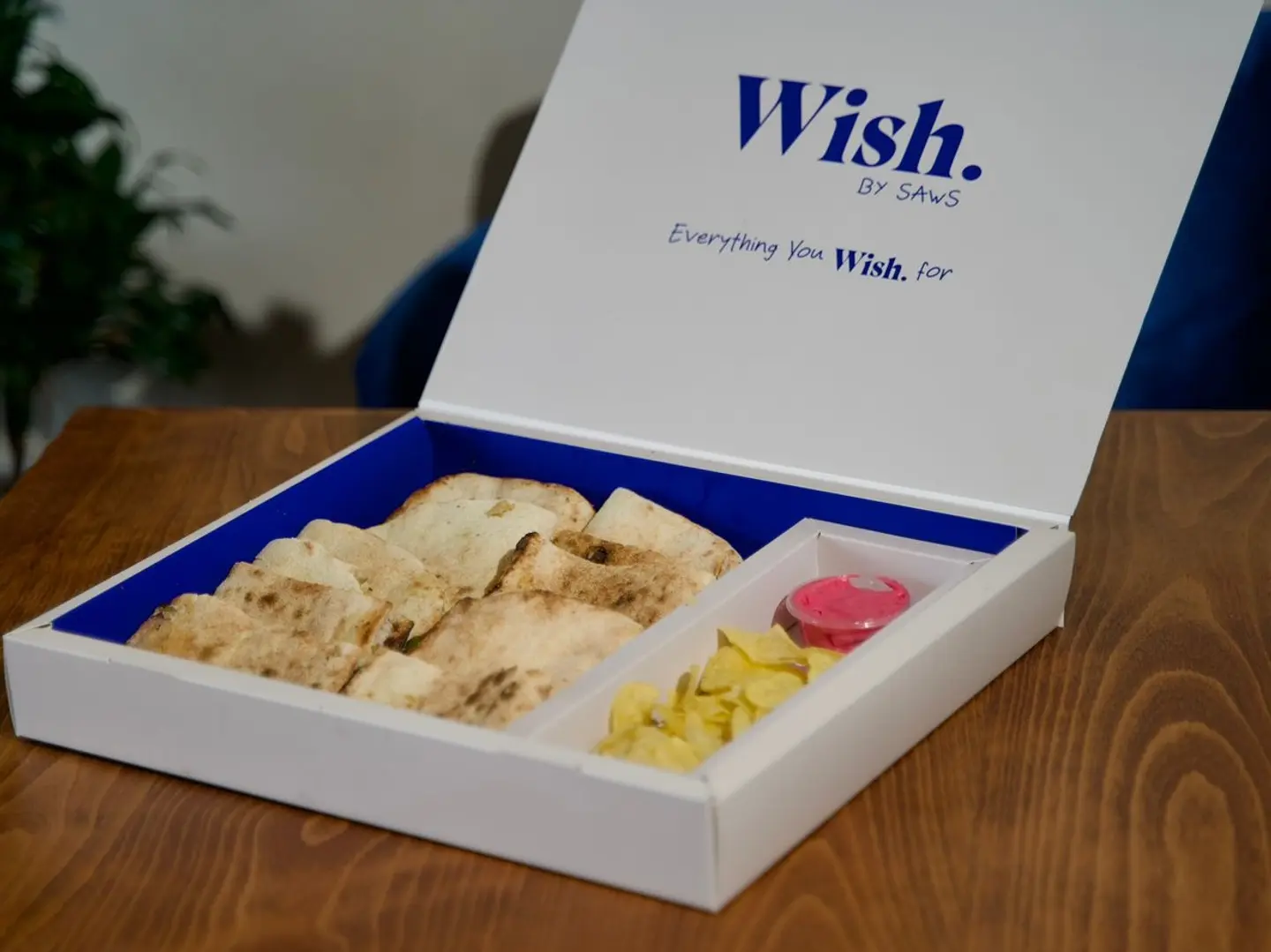 صندوق ساندويتش جبن بوراتا