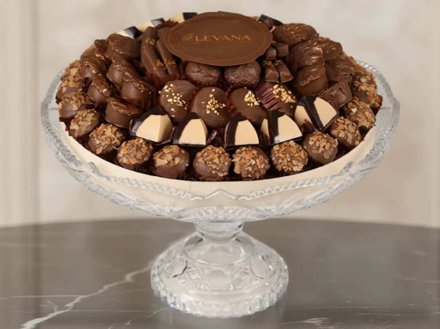 صينيه شوكولاته مكشوف فاخر