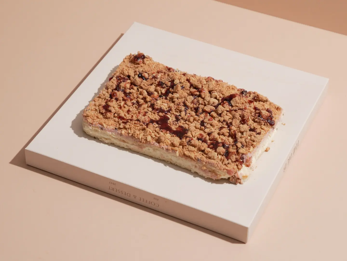 Berry Pearl Cake Gathering