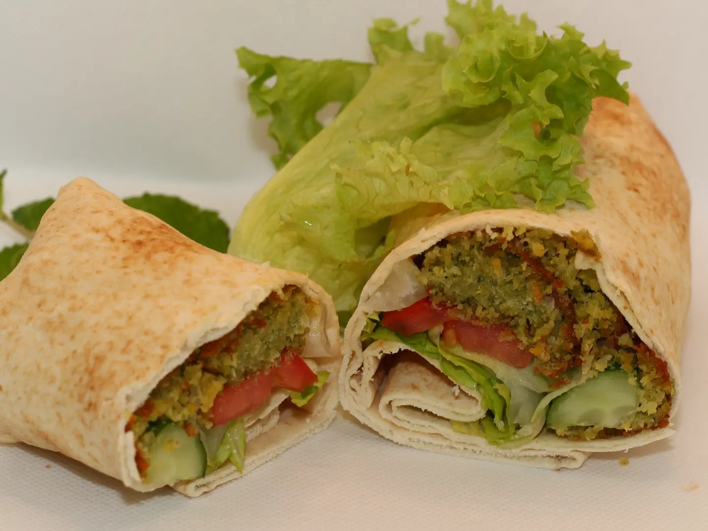 فلافل خبز سندويش