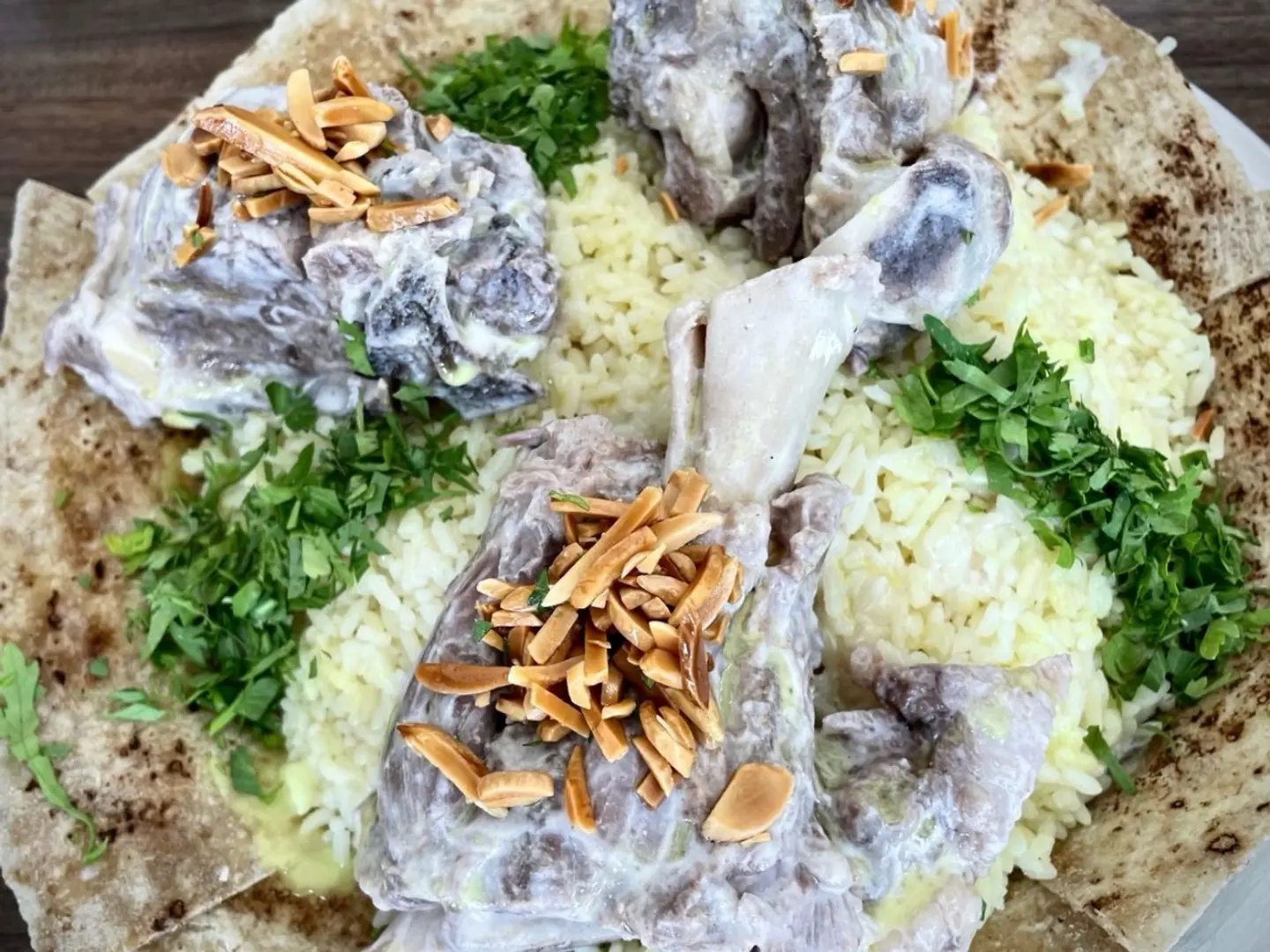 منسف لحم اردني