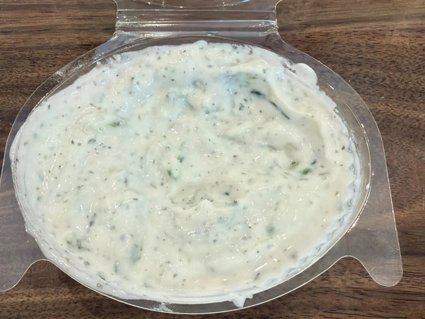 سلطة لبن خيار