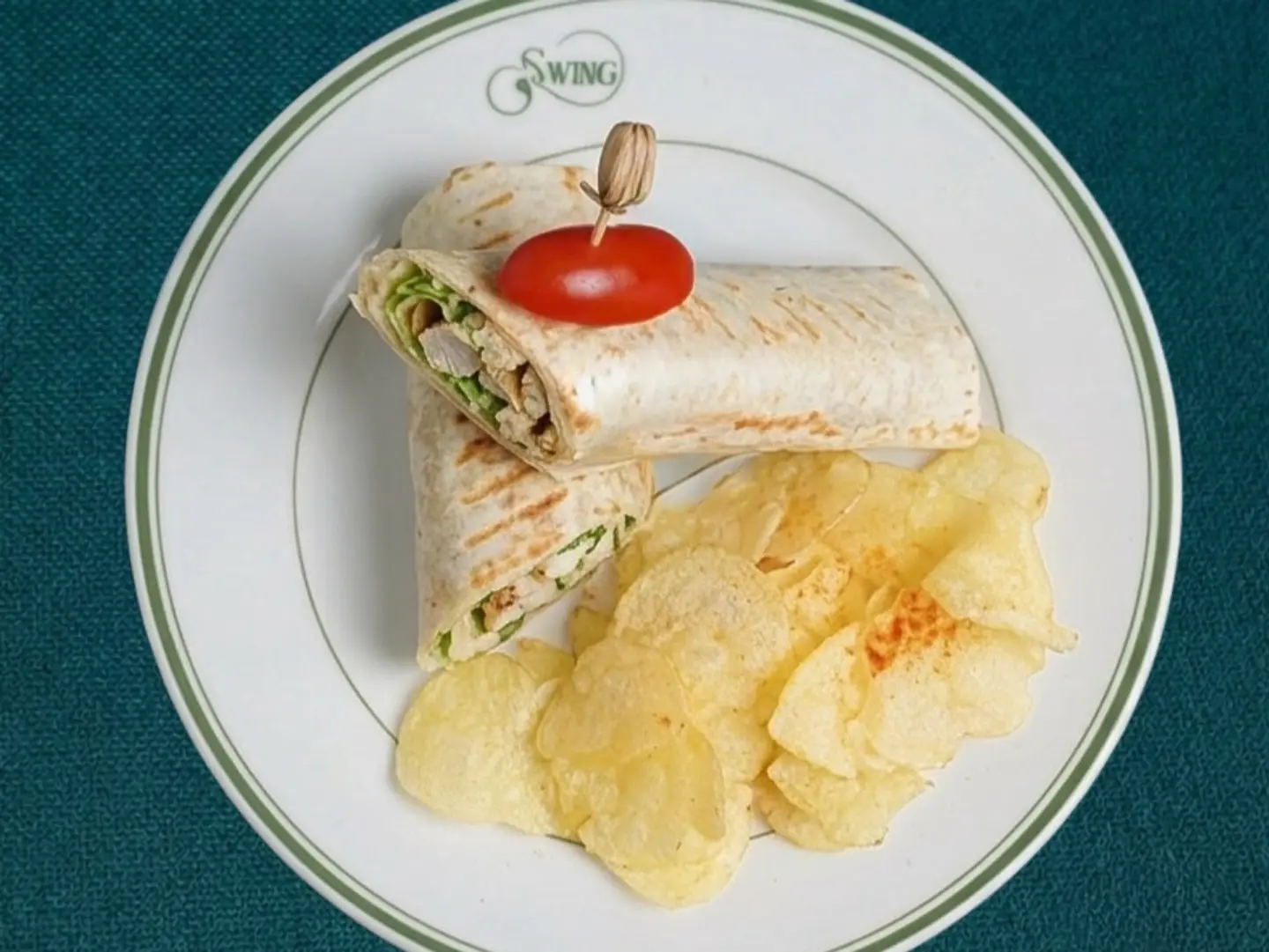 رول دجاج