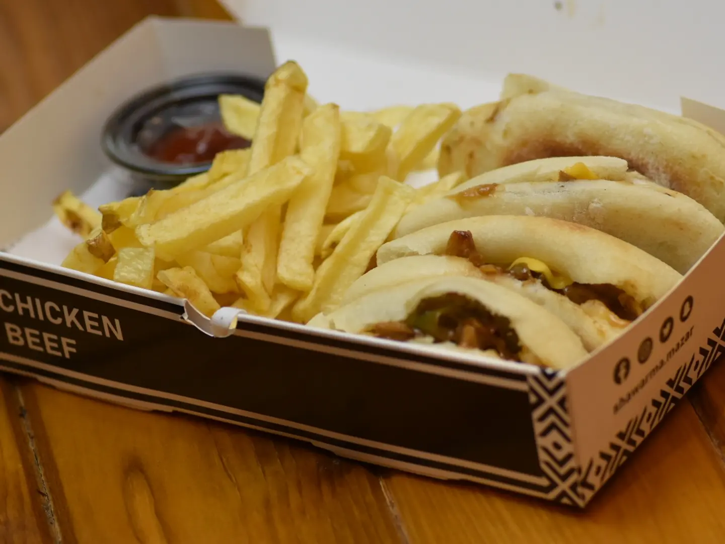 بوكس مني فاهيتا عراقي لحم ٤ حبة