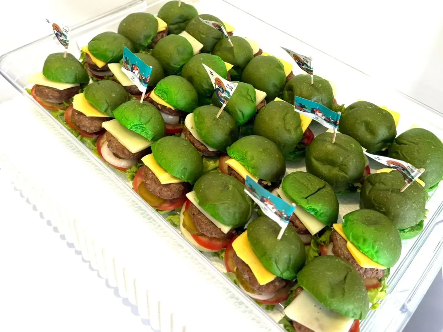 صحن ميني برجر اليوم الوطني