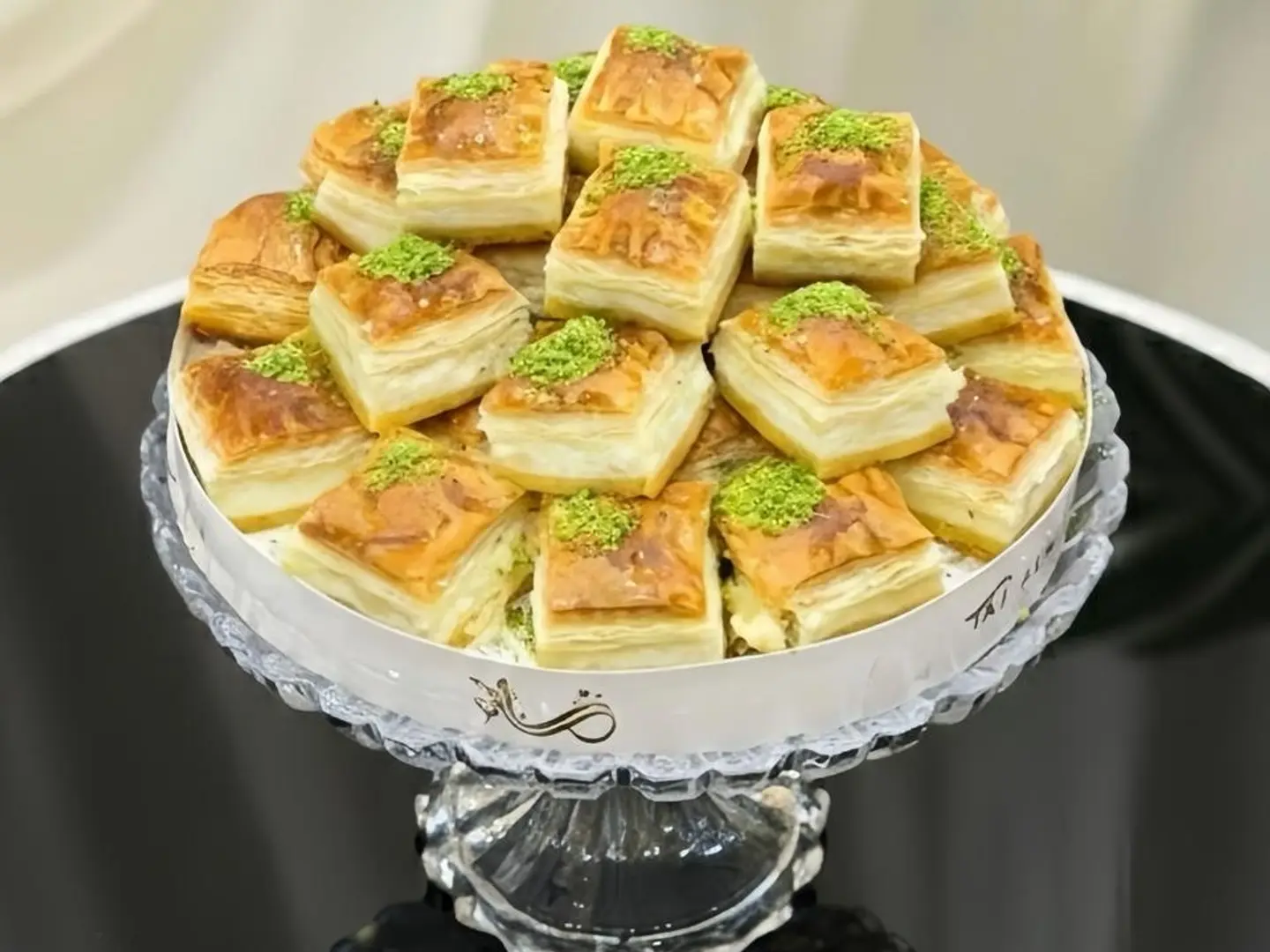 بقلاوة بالقشطة