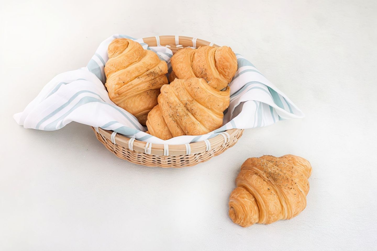 Croissant Thyme Box