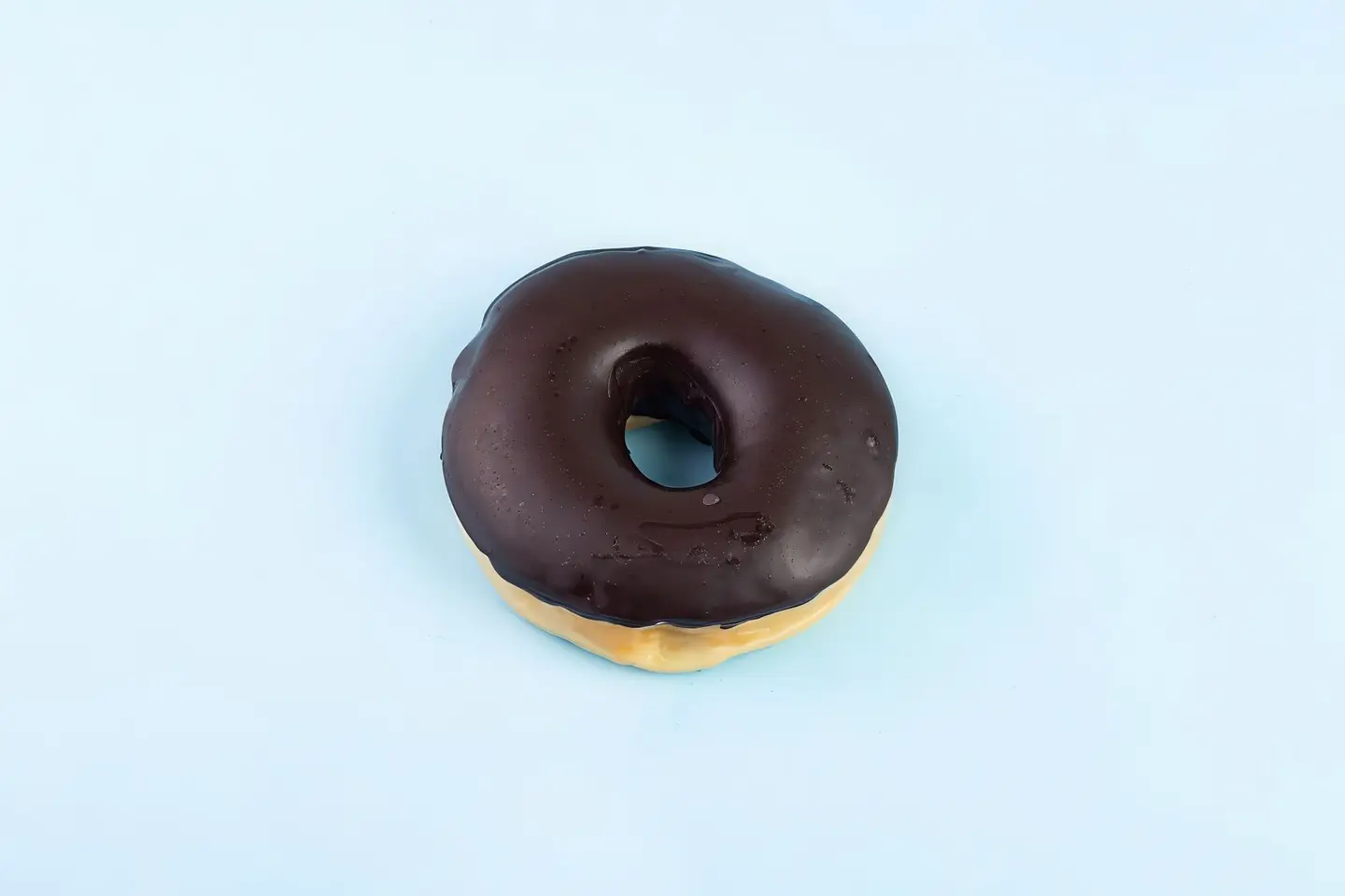 دونات شوكولاتة