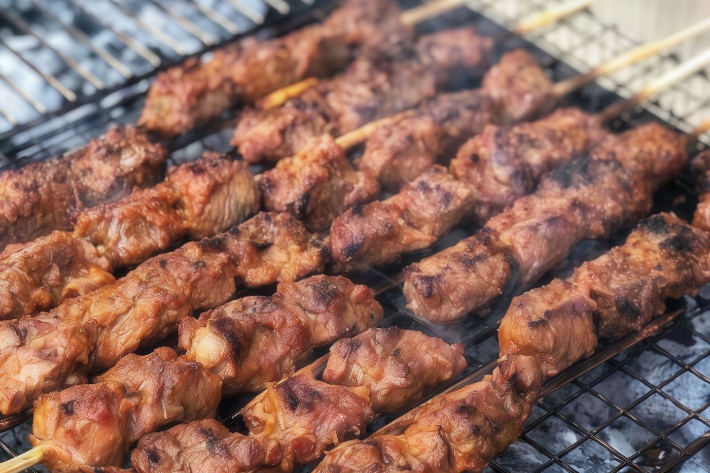 اوصال لحم نيء