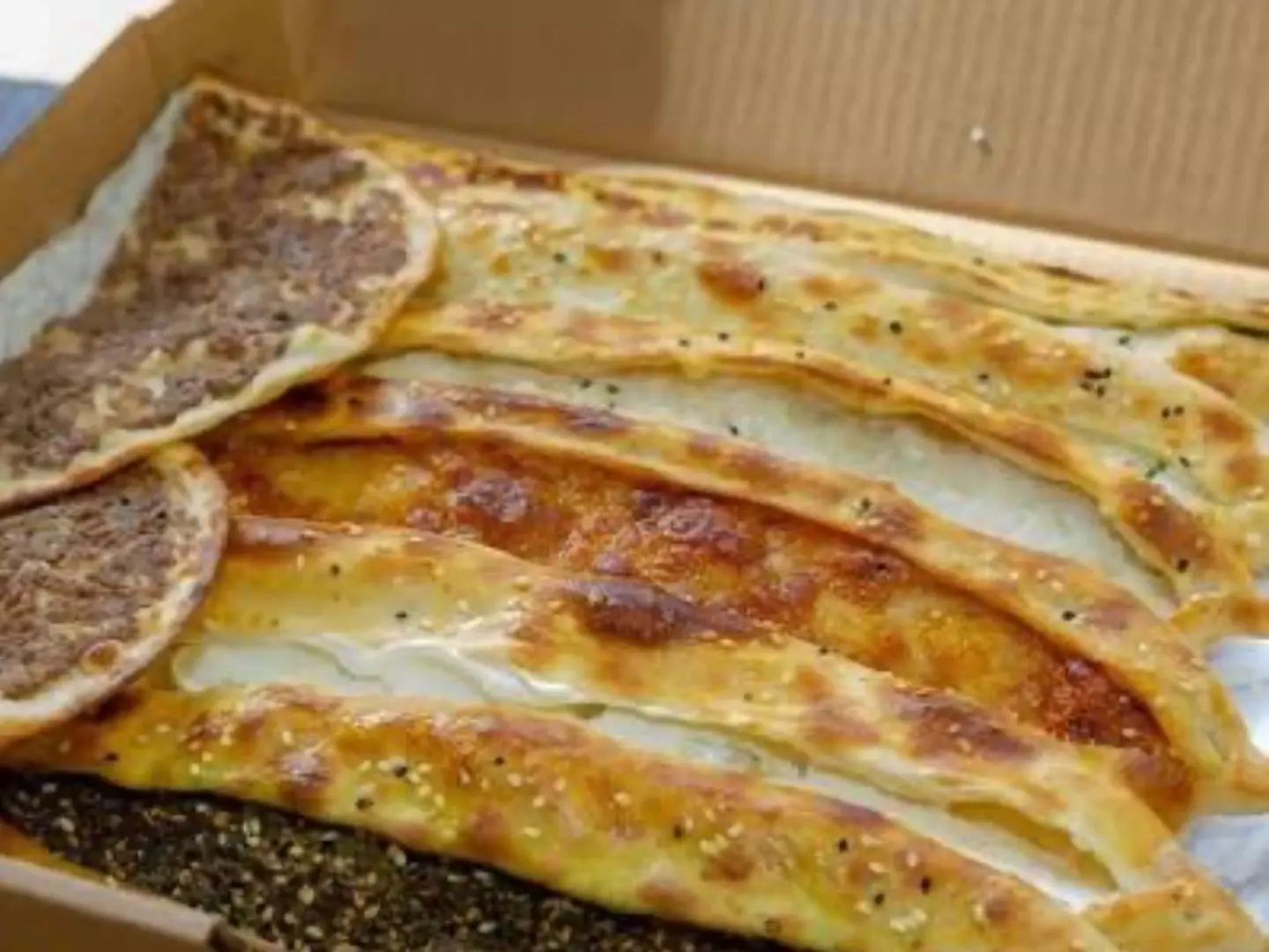 بوكس فطائر صغير