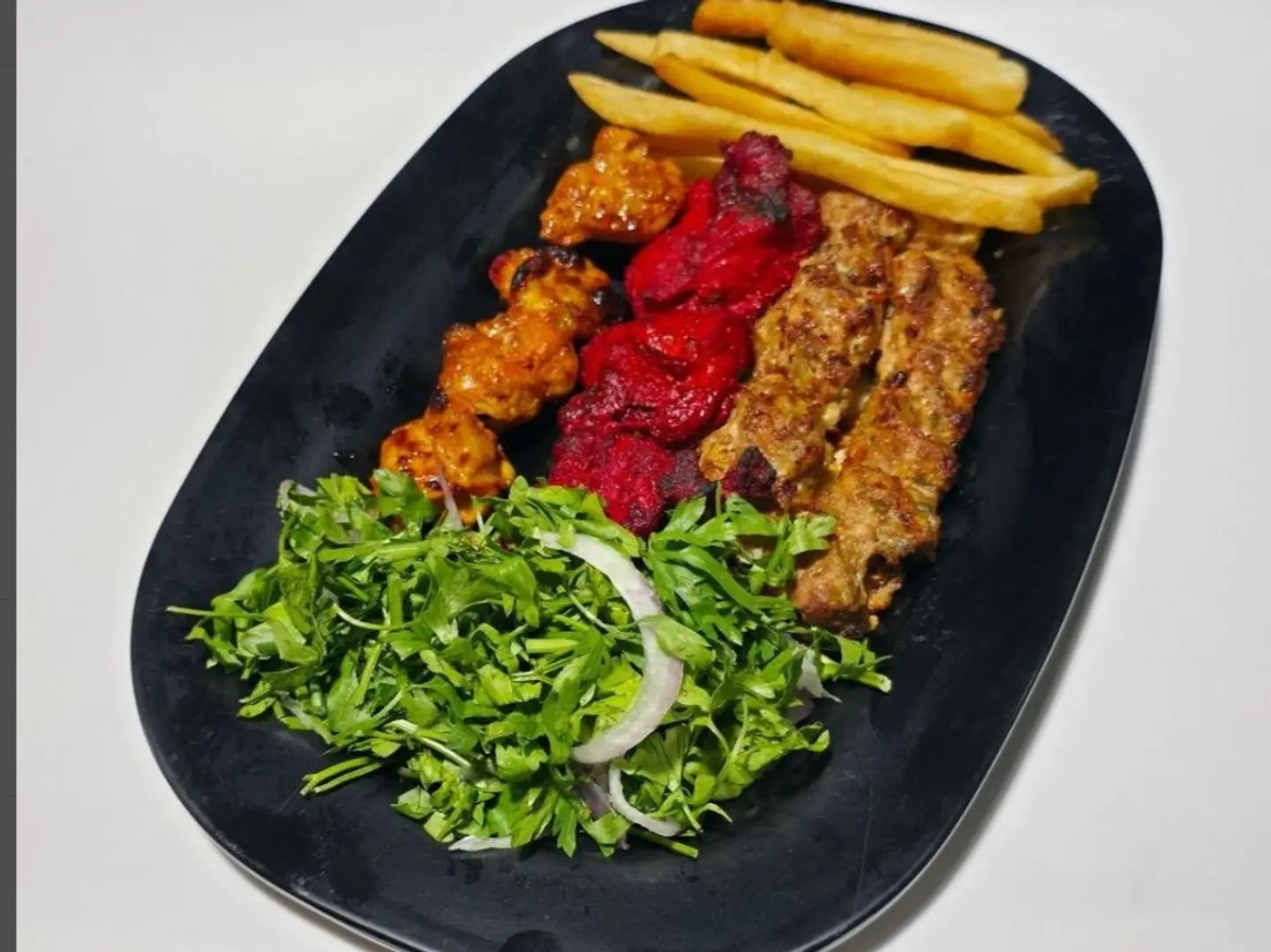 مشوي مشكل دجاج