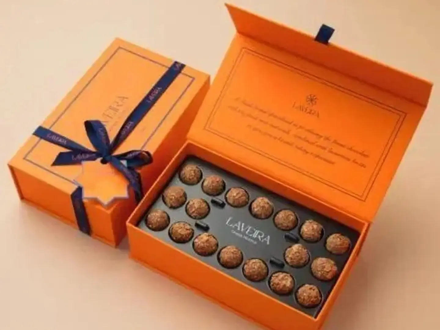 لافيرا طحينة وبندق