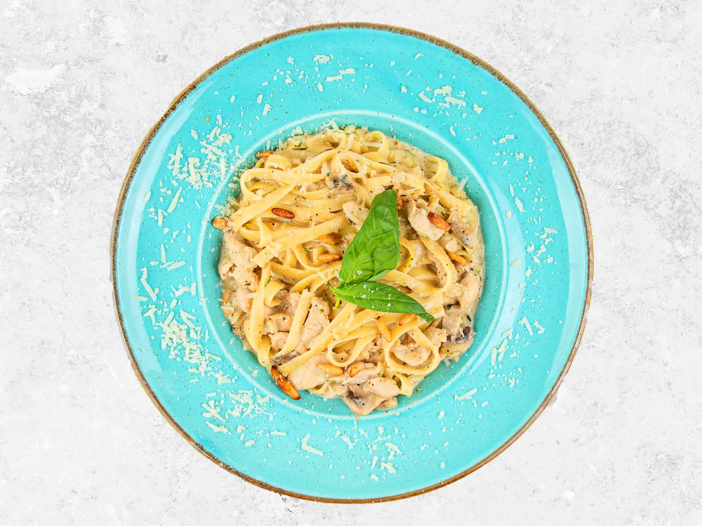 فوتشيني دجاج