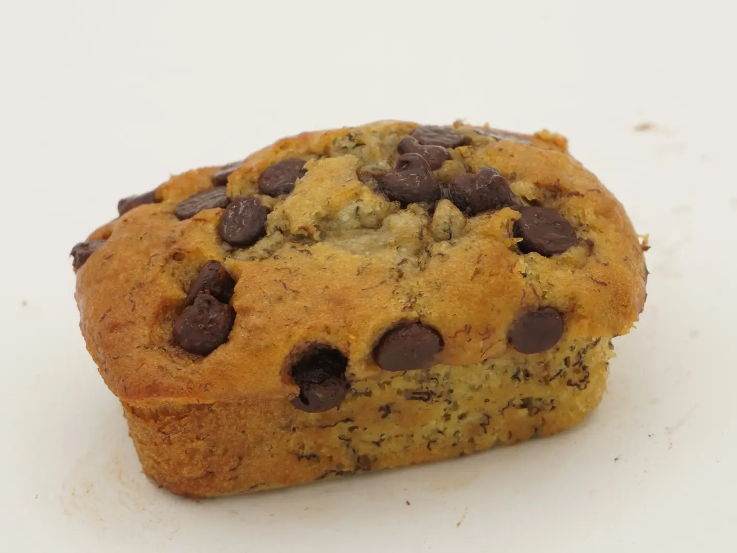 Mini Banana Chocolate Chip - Piece