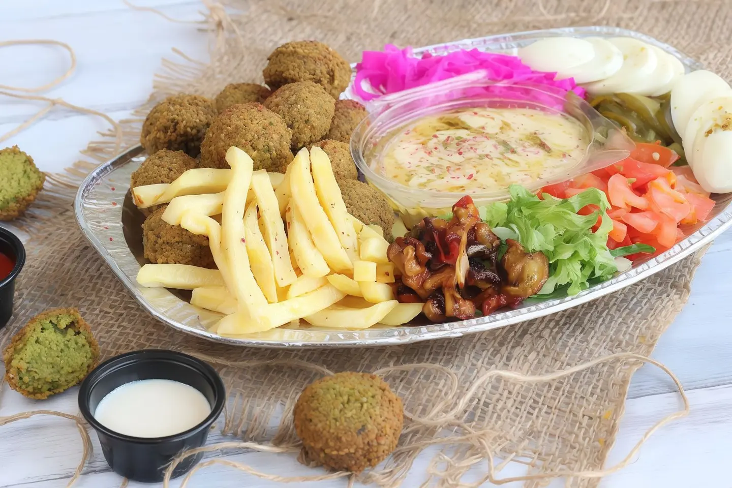 صحن فلافل كبير