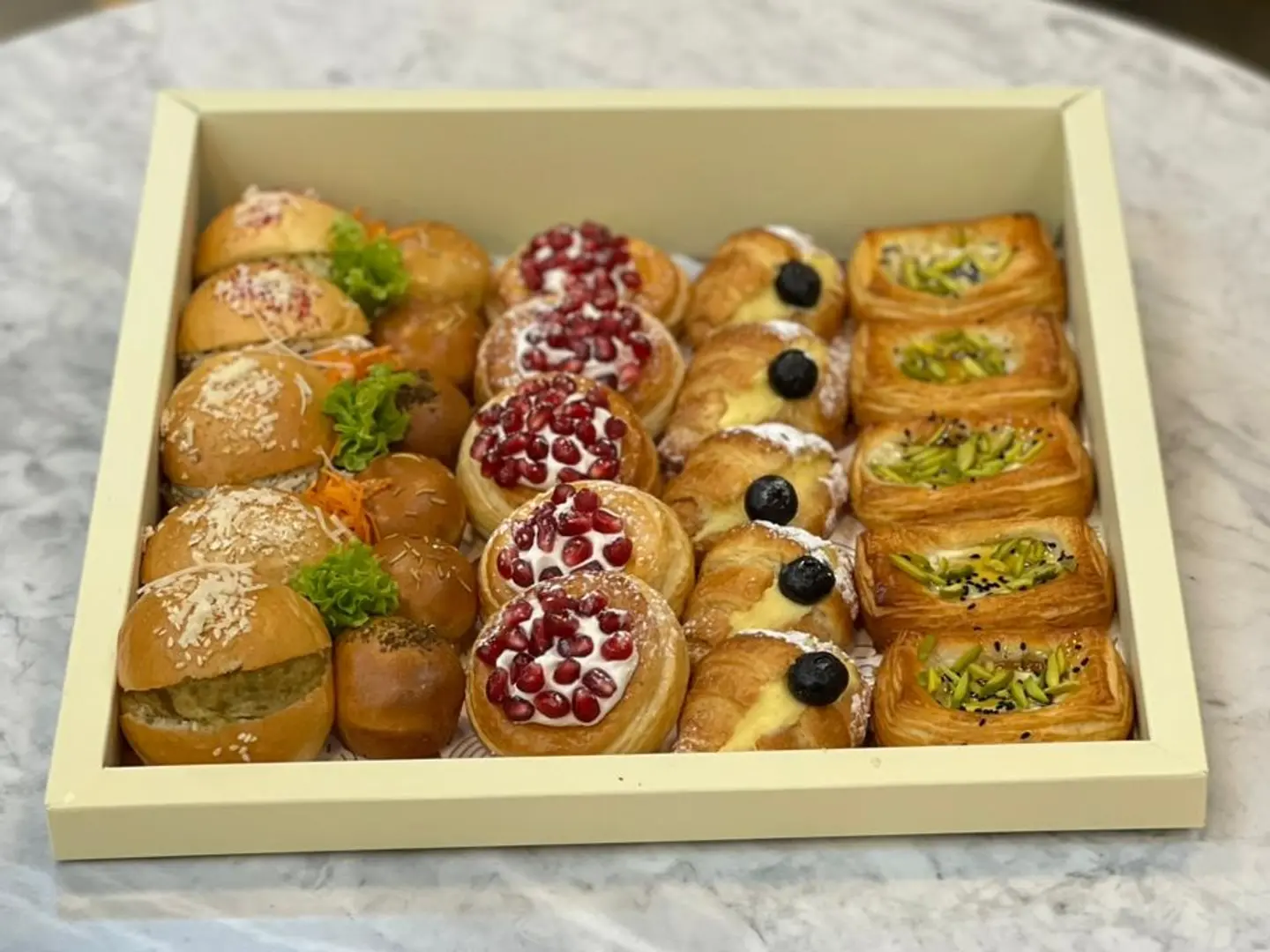 Mini Big Mix Bakery Box   25 Pieces