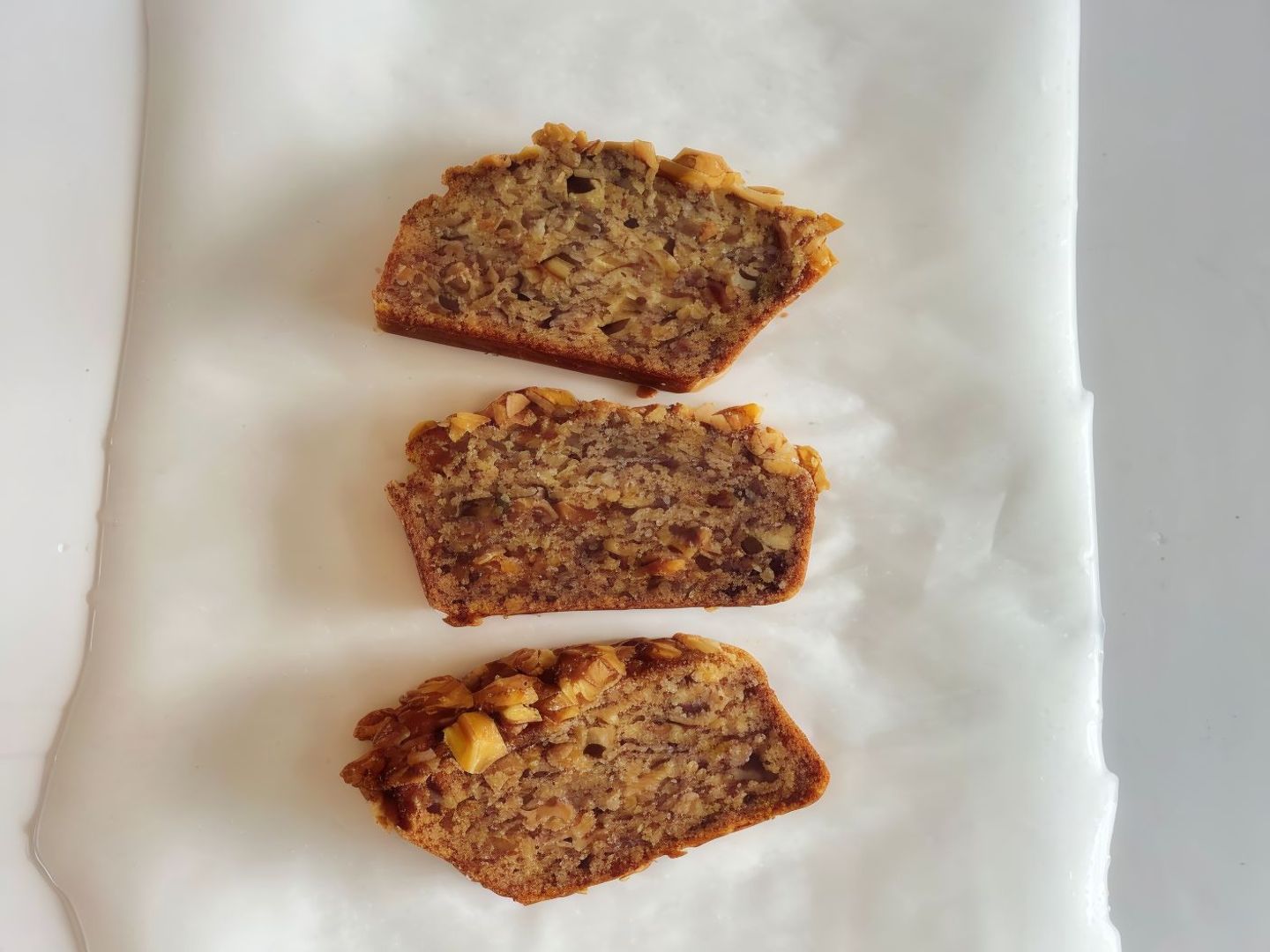 Sliced Banana Bread (Cinnamon)