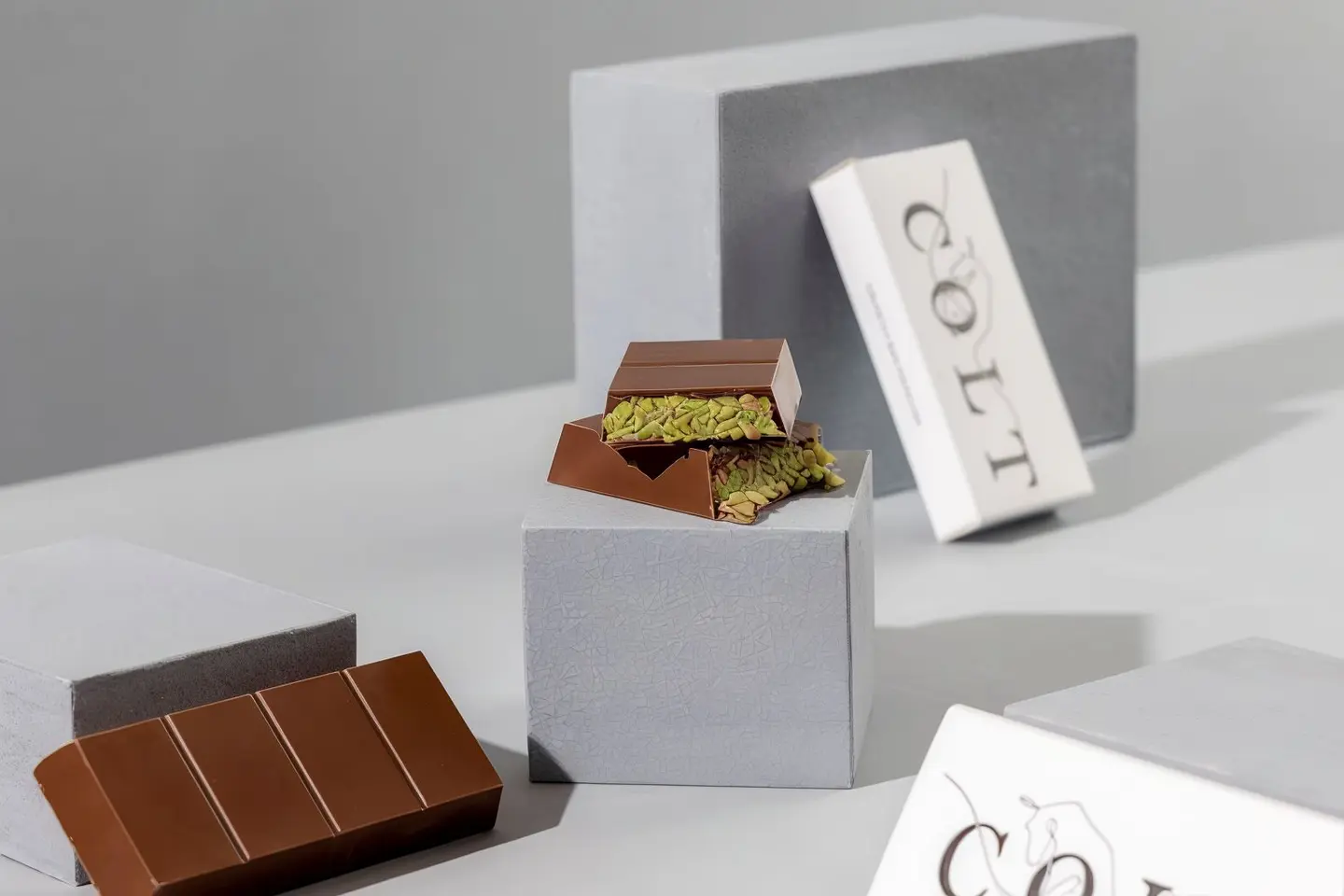 كرانشي بار بالفستق