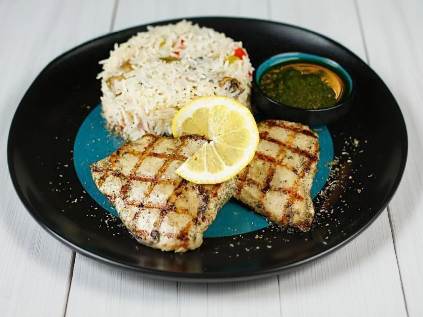 دجاج بالأعشاب