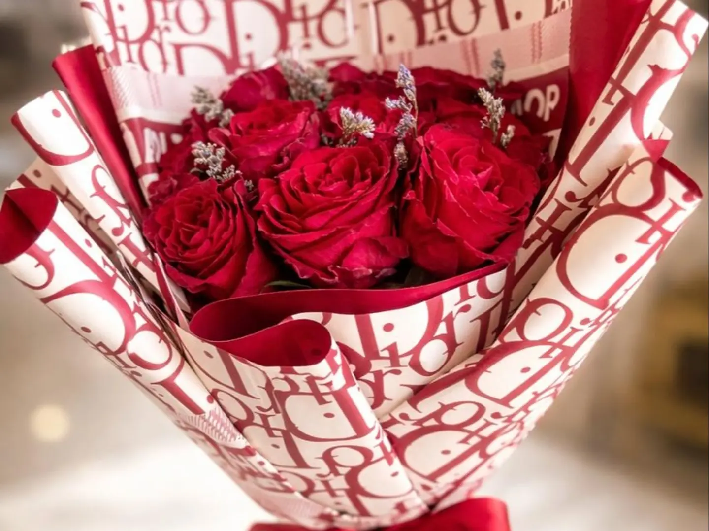 A Bouquet Of Red Roses Dior Cover