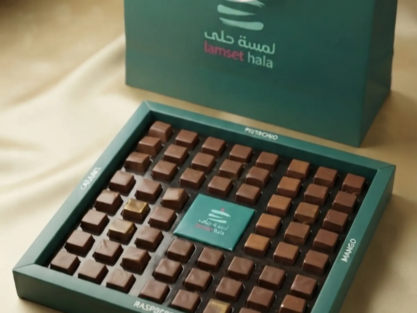 Lamst Hala Chocolate Box