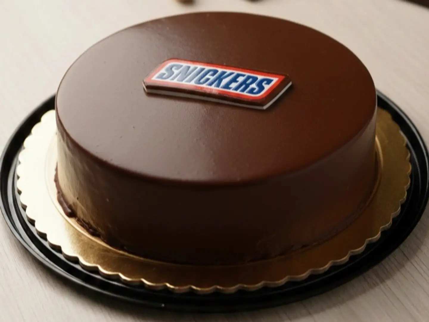 كيكة سنيكرز