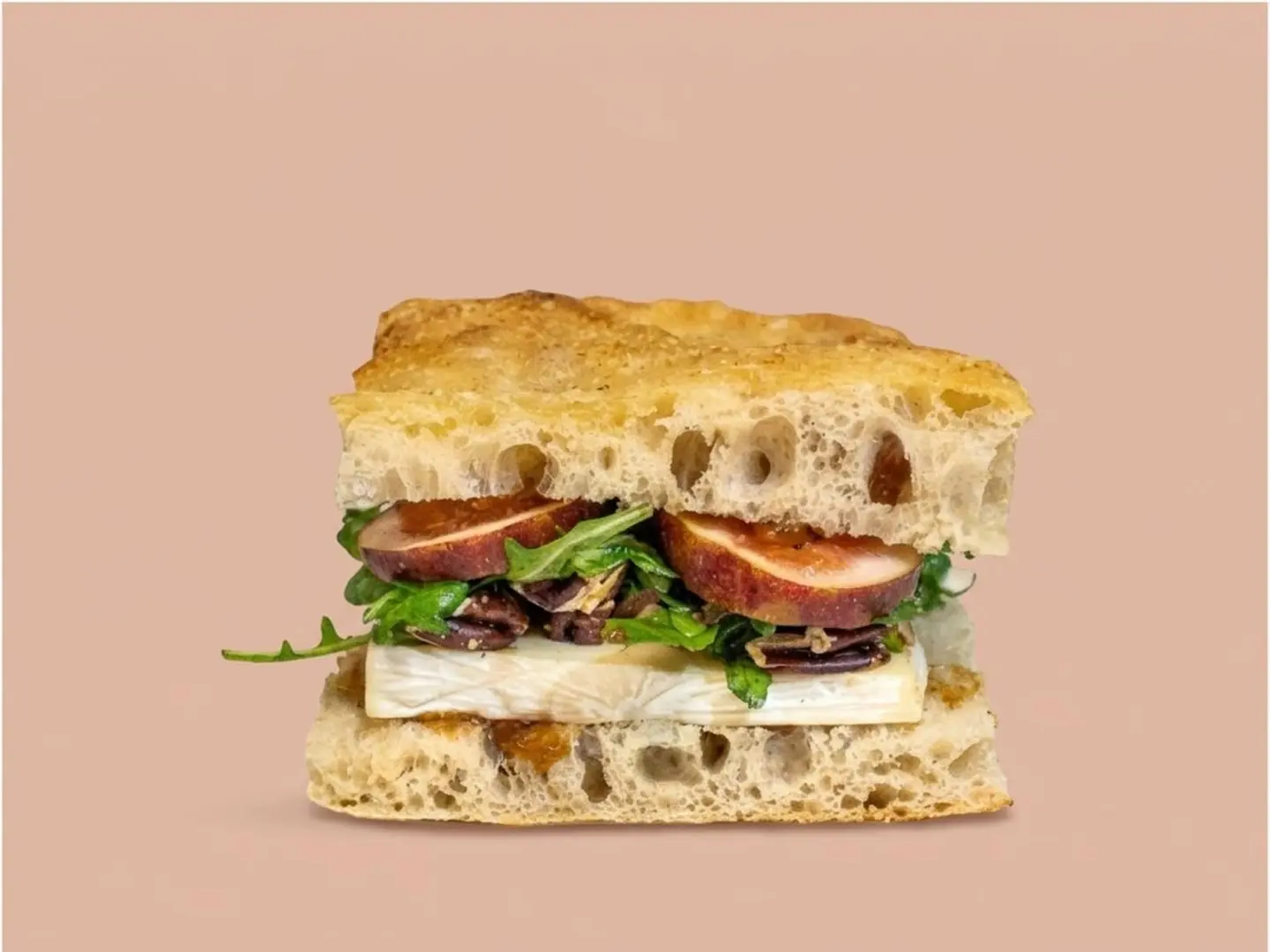 فوكاشيا جبن البري والتين