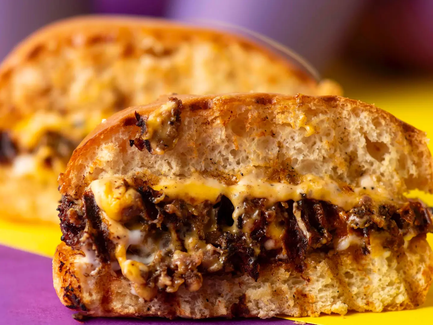 دبل برجر بالفحم الامريكي و الحطب