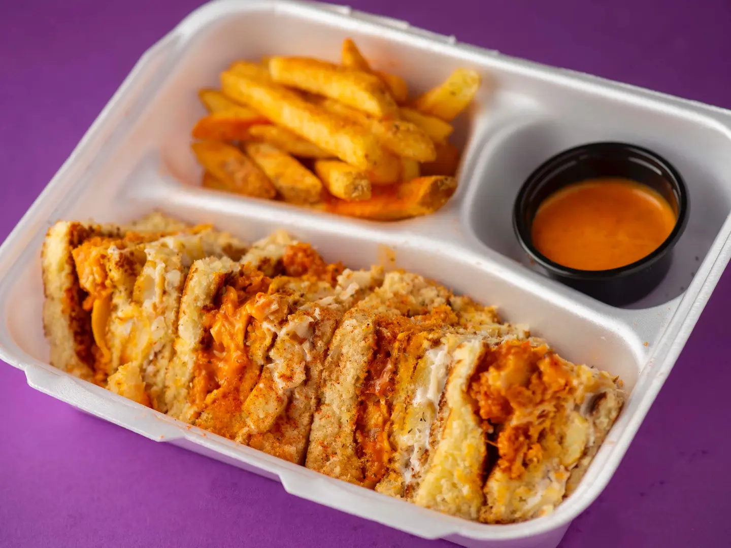 الكلوب ساندوتش دجاج