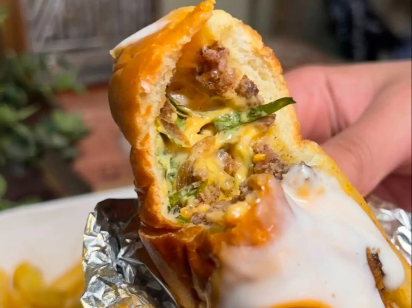 وجبة سندوتش ستيك لحم بلاك انجوس