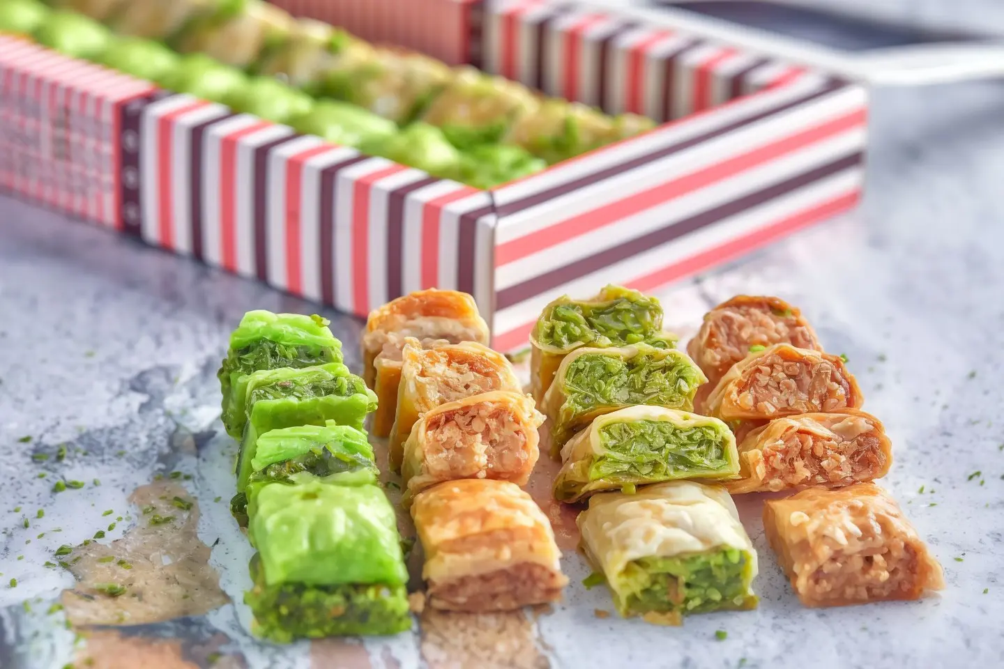 بقلاوة وسط
