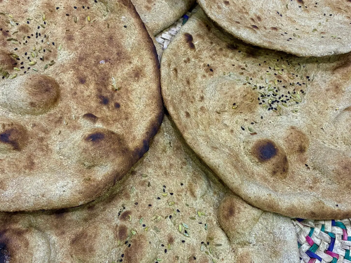 الخبز الاحمر الحساوي