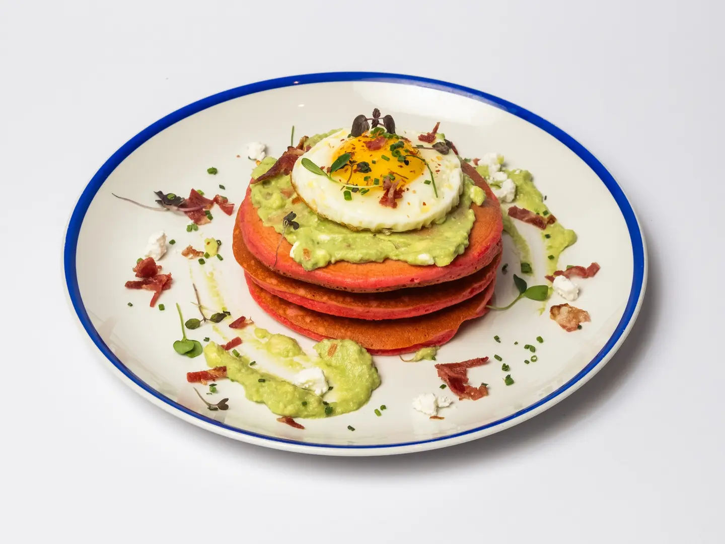 بان كيك الشمندر الوردي