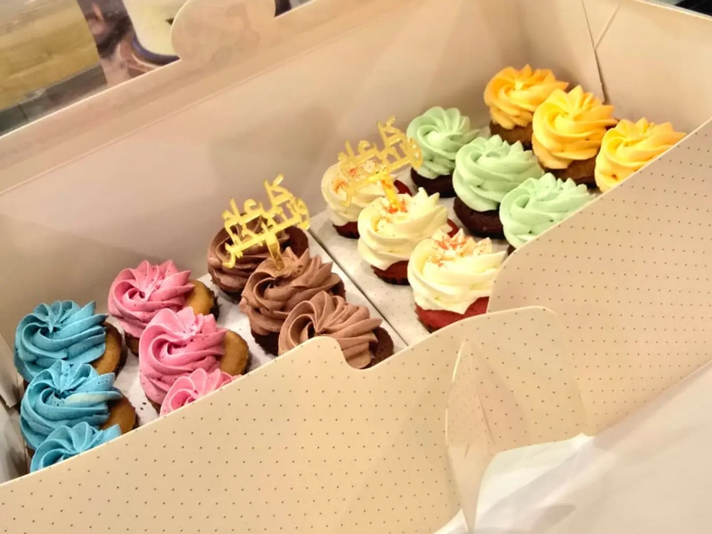 صندوق ميني كب كيك مشكل 26