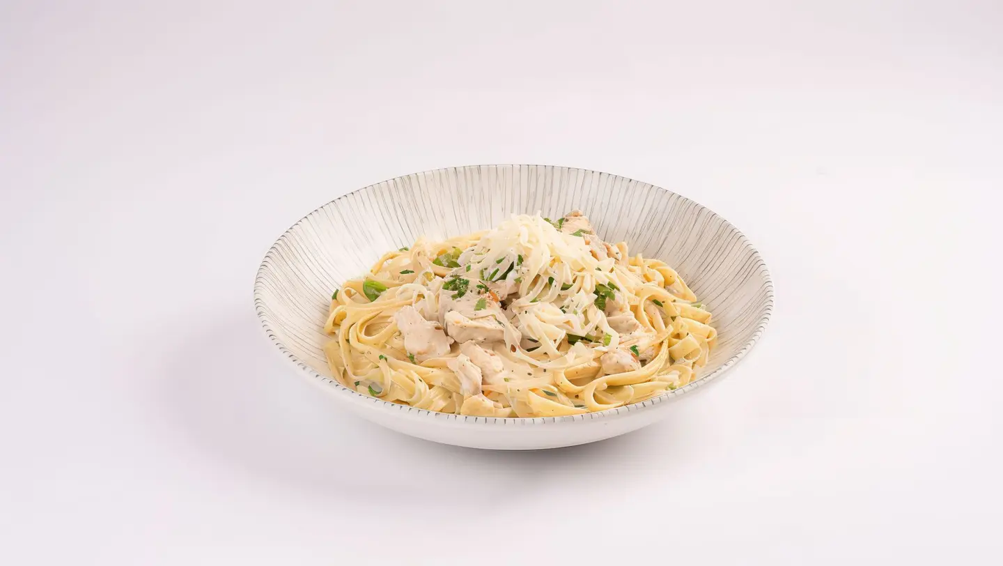 فيتوتشيني دجاج