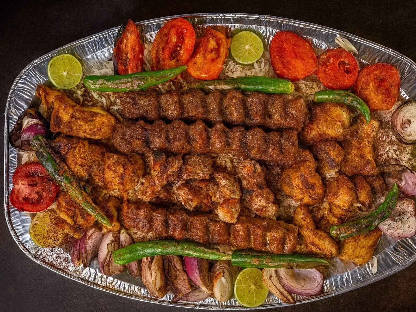 مشويات مشكلة مع الأرز ١٢ سيخ