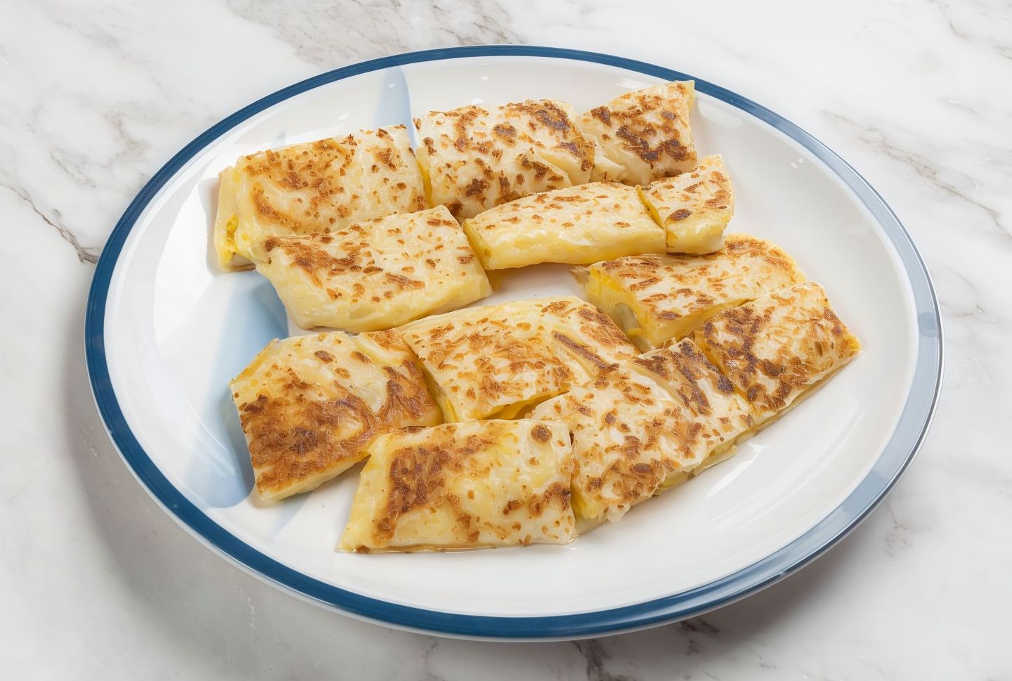 مطبق حلو جبنة