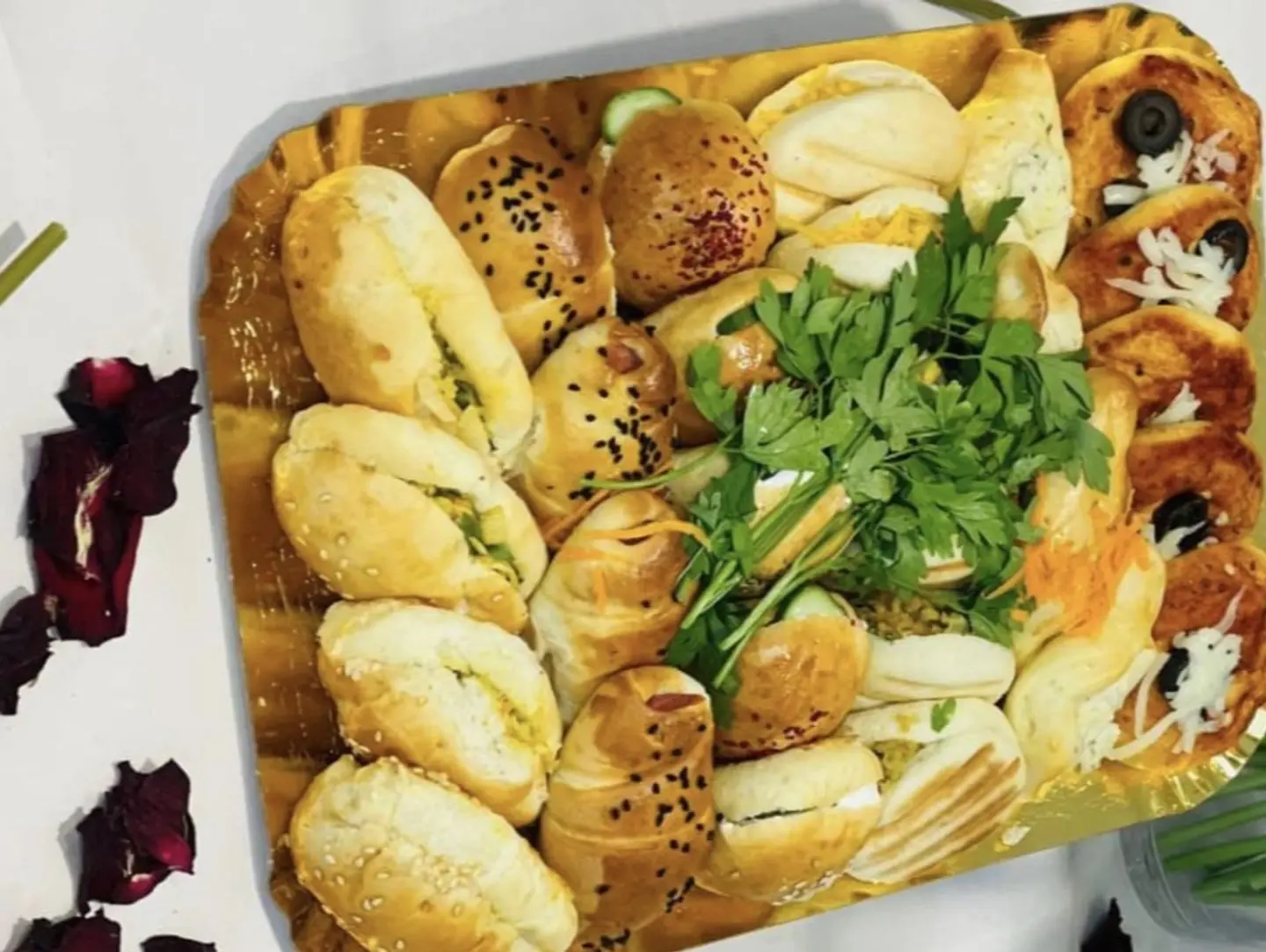 فطائر وسط