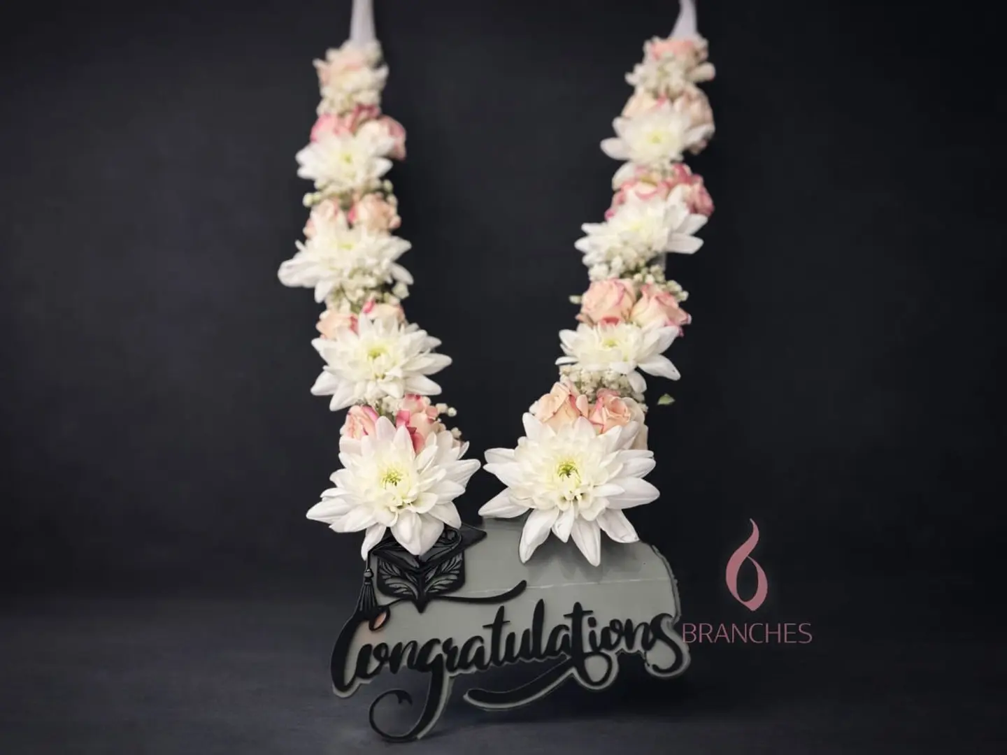 ٠٦٨ - عقد ورد التخرج