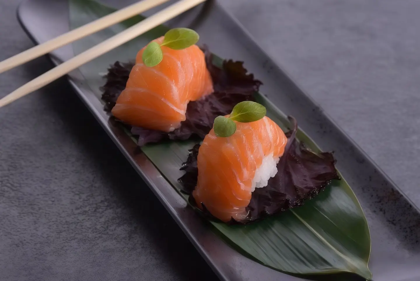 Nigiri Salmon