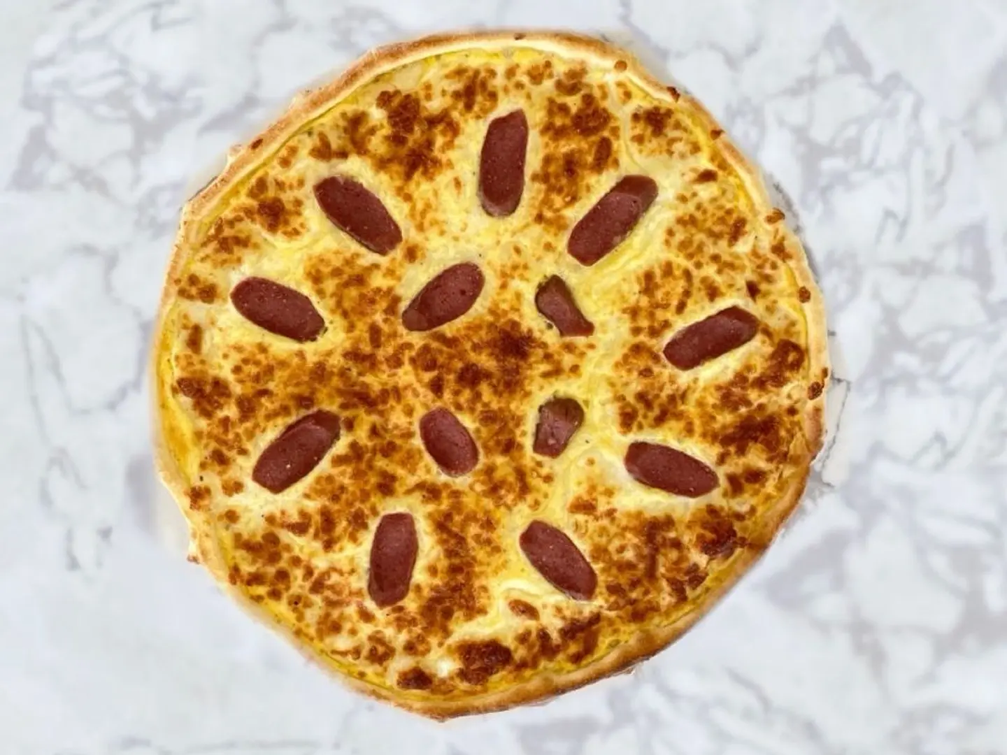 اومليت بيض وجبه ونقانق