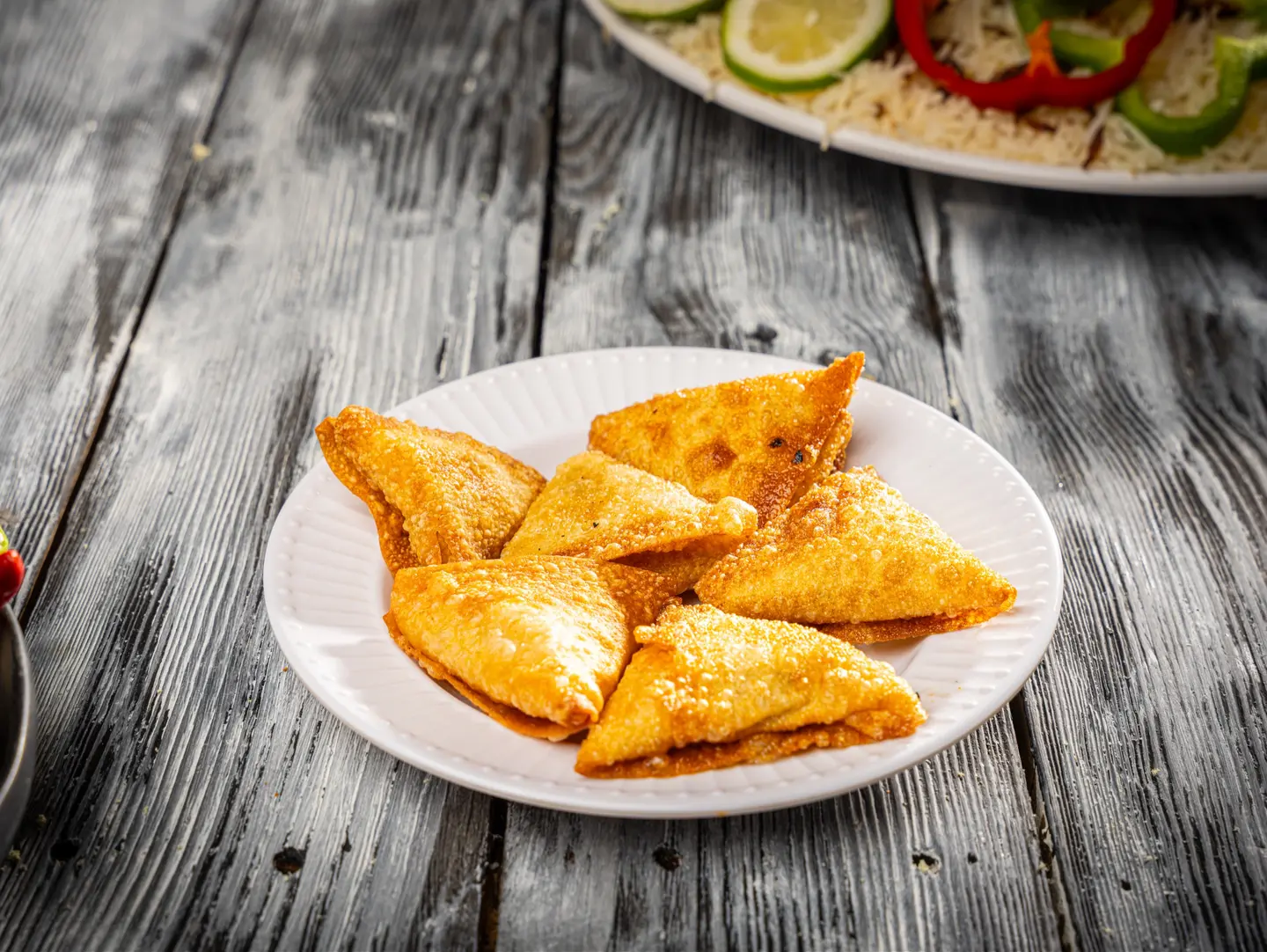 سمبوسة باللحم