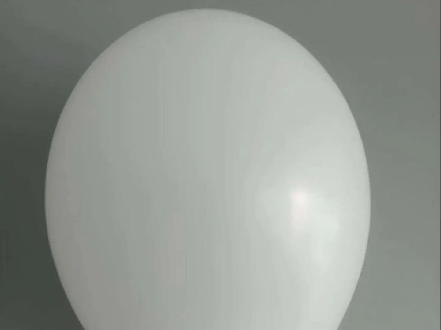 White Balloon