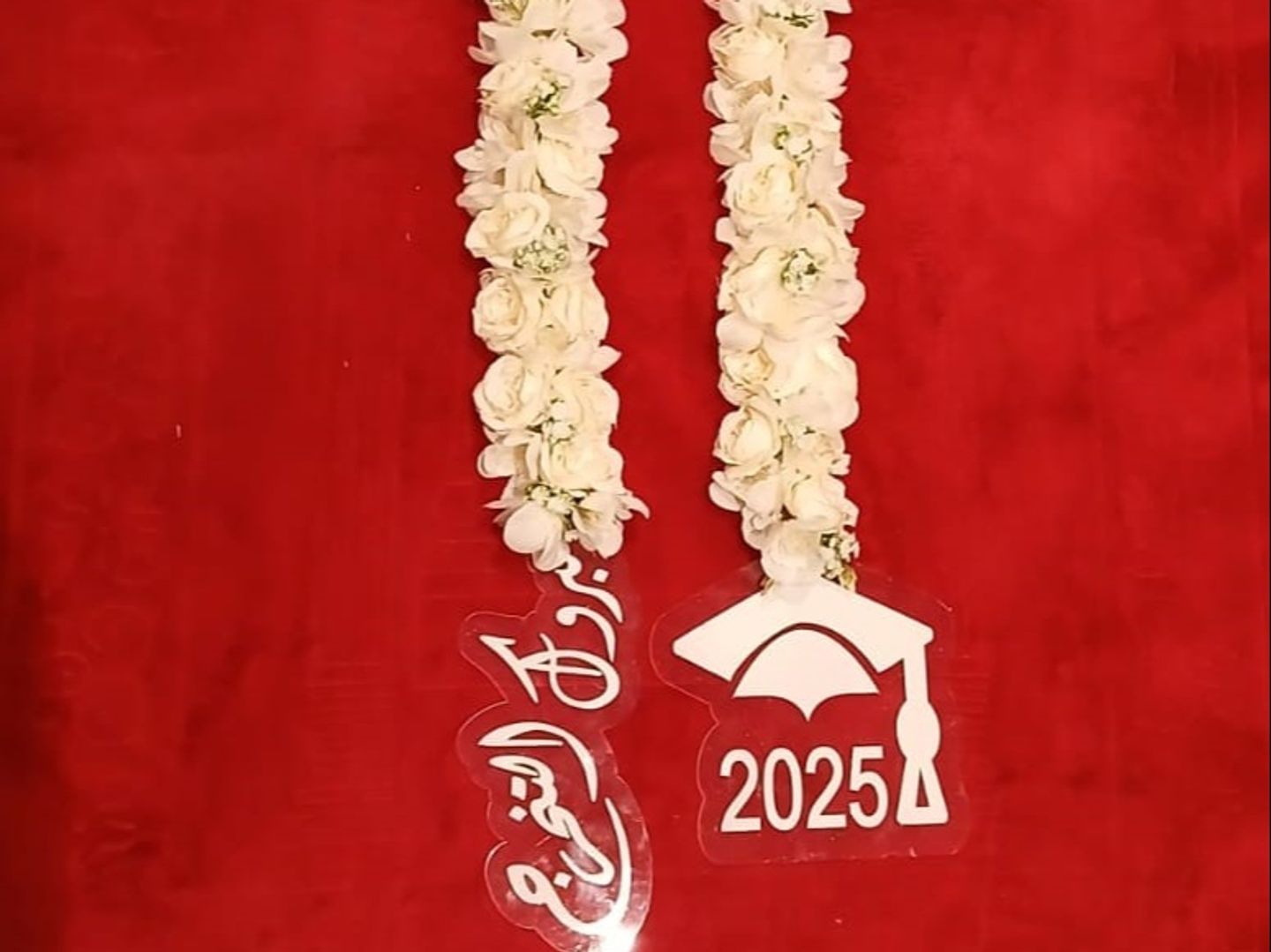 عقد ورد تخرج 2025
