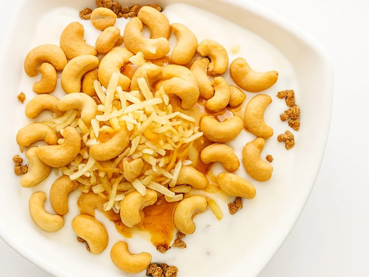 Royal Areekah With Cashew